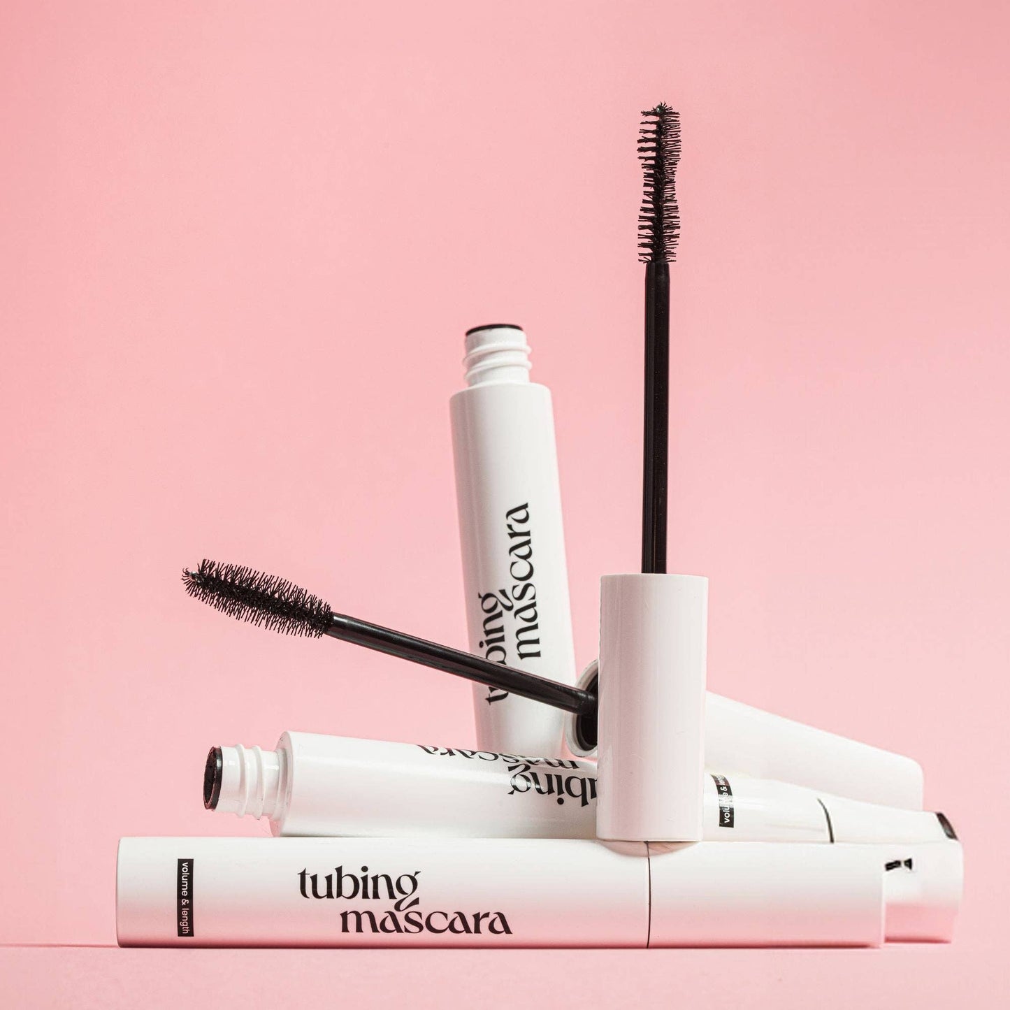 Tubing Mascara volume & lenght - black: Black